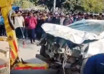 udaipur car hits thela two man died ambamata police arrest car driver