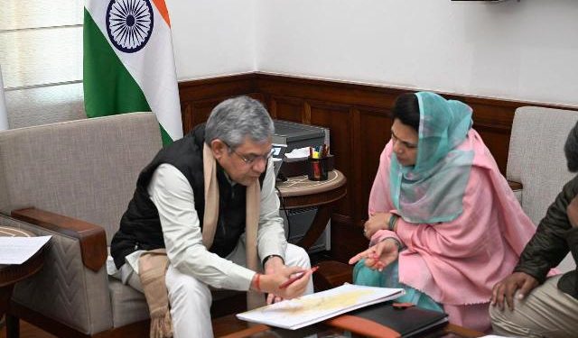 Rajsamand MP Mahima Kumari Mewar met Railway Minister Ashwini Vaishnav