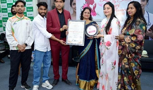jaipur Senior Journalist Rakhi Soni Honored with 'Leadership by Nari Samman'