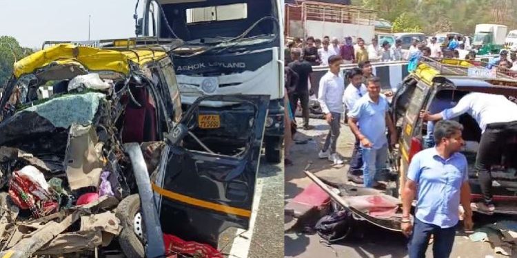 maharashtra kalyan accident 11 died after Cement Mixer and Eco-Taxi Collide