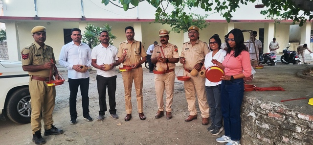 rajasthan samaj seva sansthan udaipur parinda abhiyan in police line