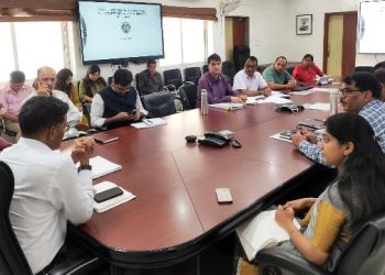 Udaipur District In charge Secretary T Ravikant Conducts District-Level Review Meeting