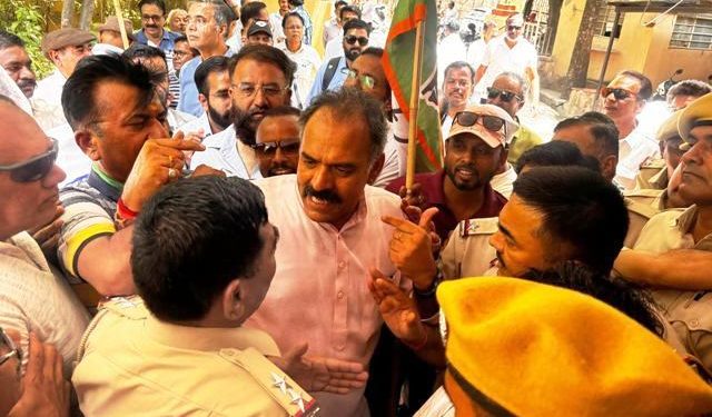 Power Cuts in Udaipur Congress Protests
