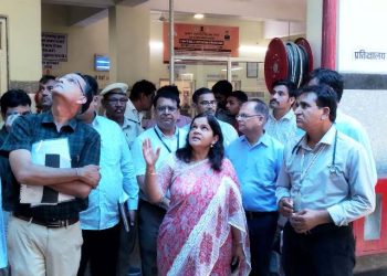 Principal Secretary Gayatri Rathore visited Udaipur MB Hospital and RNT Medical College