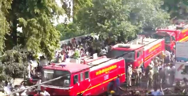 lucknow-coaching-centre-fire-15-dead-several-injured-aliganj-building blaze