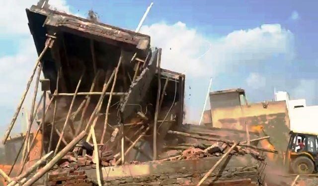 udaipur uda demolish illegal buildings on government land at dagiyon ki pancholi udaipur