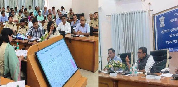 Rajasthan Excise Commissioner Namit Mehta has directed officials to attach and auction properties of major defaulters