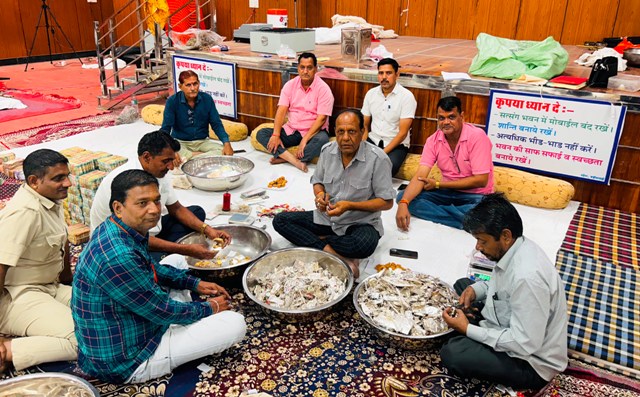 Sanwaliya Seth Temple in Chittorgarh receives ₹35.66 crore in donations during Shravan month, including 1.38 kg gold and 133.65 kg silver.