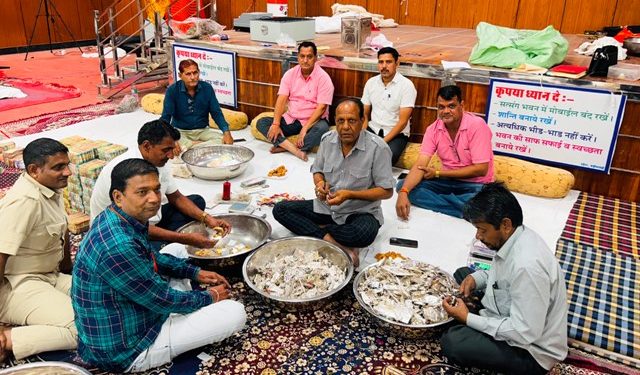 Sanwaliya Seth Temple in Chittorgarh receives ₹35.66 crore in donations during Shravan month, including 1.38 kg gold and 133.65 kg silver.