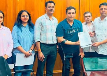 dr arvinder singh demands UDA