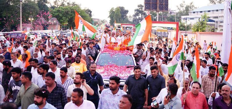kota-tiranga-yatra-2026-om-birla flag off