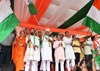 kota-tiranga-yatra-2026-om-birla flag off