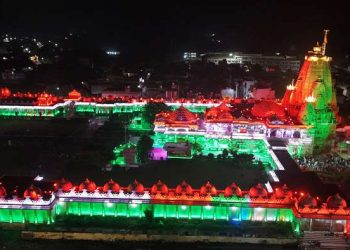 sanwaliya-seth-temple-tricolor-lights-independence-day-eve -1