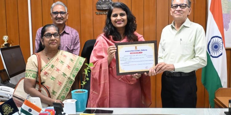 Bhamashah Samman in Chittorgarh for contribution government school development